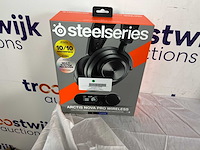 Steelseries arctis nova pro - draadloze gaming headset - pc, ps5/ps4 & switch - afbeelding 2 van  2