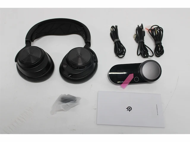 Steelseries arctis nova pro high-res gaming headset - pc, ps5/ps4 & switch zwart - afbeelding 5 van  6