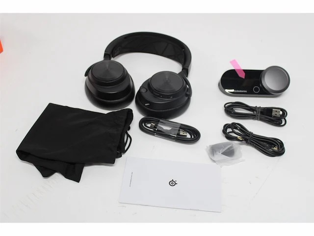 Steelseries arctis nova pro high-res gaming headset - pc, ps5/ps4 & switch zwart - afbeelding 5 van  6