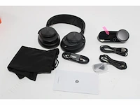 Steelseries arctis nova pro high-res gaming headset - pc, ps5/ps4 & switch zwart - afbeelding 5 van  6