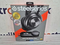 Steelseries arctis nova pro high-res gaming headset - pc, ps5/ps4 & switch - afbeelding 2 van  2