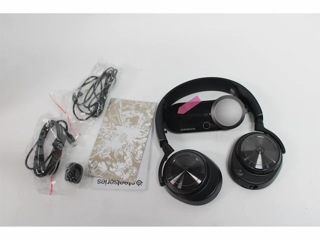 Steelseries arctis nova pro high-res gaming headset pc ps5/ps4 & switch zwart - afbeelding 5 van  6