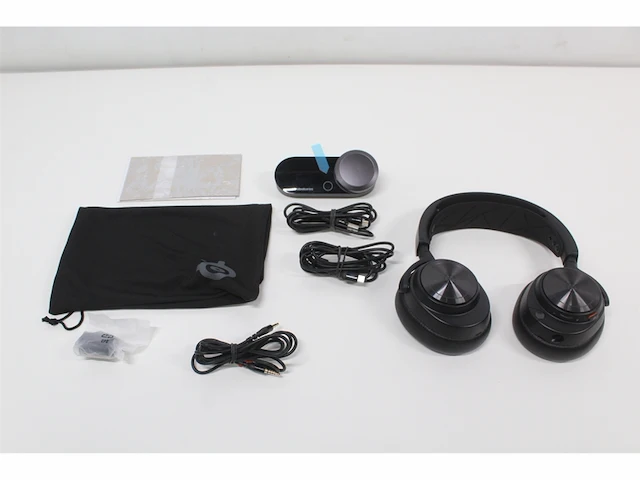 Steelseries arctis nova pro high res gaming headset pc ps5/ps4 & switch zwart - afbeelding 5 van  6