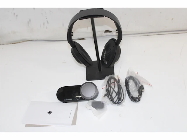 Steelseries arctis nova pro high-res gaming headset pc ps5/ps4 & switch zwart - afbeelding 5 van  6