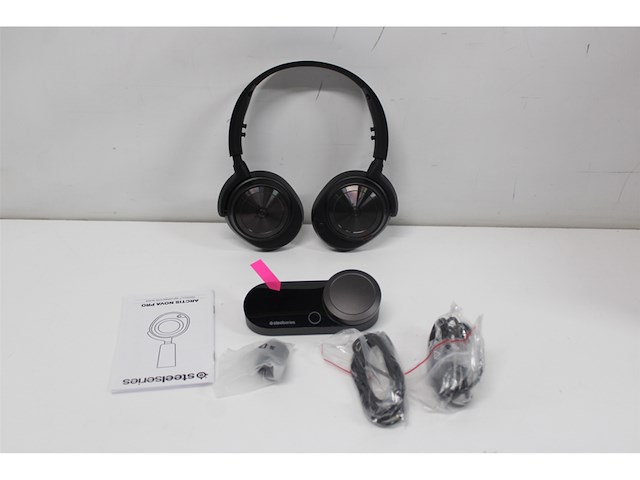 Steelseries arctis nova pro high-res gaming headset pc ps5/ps4 & switch zwart - afbeelding 5 van  6