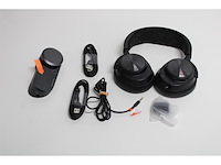 Steelseries arctis nova pro high-res gaming headset pc xbox series xs & xbox one zwart - afbeelding 5 van  6