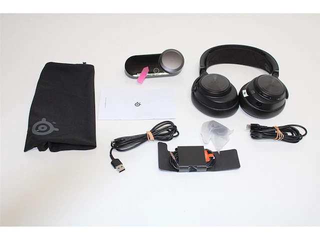 Steelseries arctis nova pro highres gaming headset pc, ps5/ps4 & switch zwart - afbeelding 5 van  6