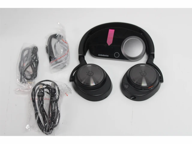 Steelseries arctis nova pro highres gaming headset pc, ps5/ps4 & switch - afbeelding 5 van  6