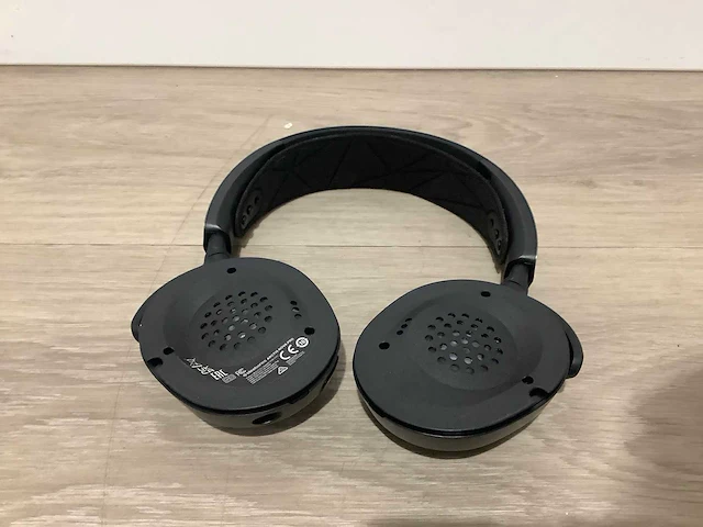 Steelseries pro high-res gaming arctis nova headset - afbeelding 6 van  8