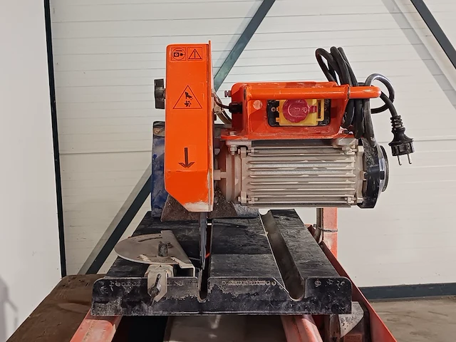 Steen-tafelzaagmachine - 600mm - 230v euro shatal, ts351-45, 2016 - afbeelding 8 van  12