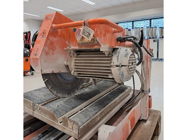 Steen-tafelzaagmachine - 600mm - 230v euro shatal, ts351-45, bouwjaar 2020 - afbeelding 6 van  8