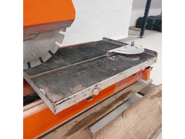 Steen-tafelzaagmachine - 600mm - 230v euro shatal, ts351, bouwjaar 2012 - afbeelding 9 van  11