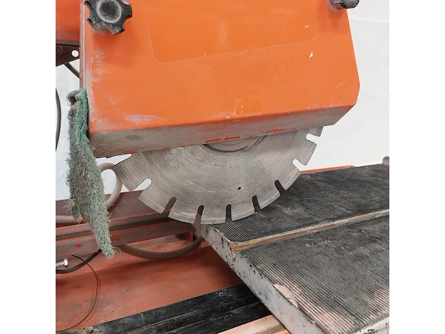 Steen-tafelzaagmachine - 600mm - 230v euro shatal, ts351, bouwjaar 2012 - afbeelding 10 van  11