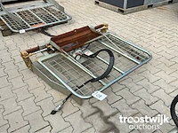 Steenklem ten behoeve van knikmops - afbeelding 10 van  13