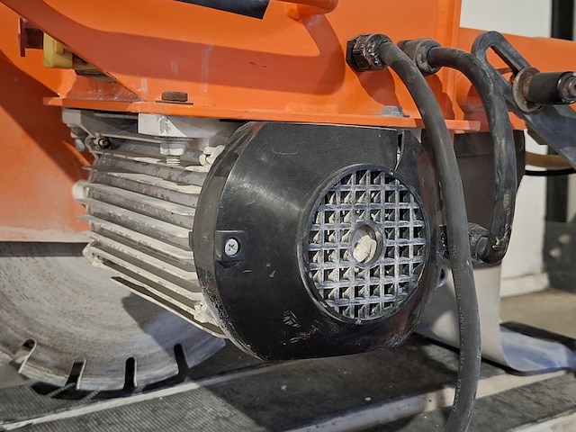 Steenzaag verstelbaar euro shatal, ts351-45, bouwjaar 2016, l=600mm h=105mm/90° 80mm/45° 230v ~ - afbeelding 9 van  13