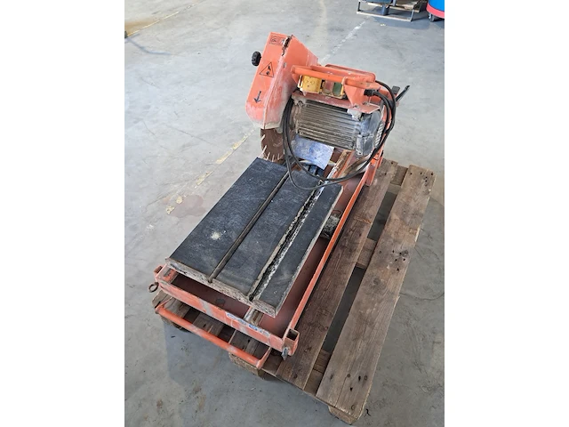 Steenzaag verstelbaar euro shatal, ts351-45, bouwjaar 2019, l=600mm h=105mm/90° 80mm/45° 230v ~ - afbeelding 4 van  10
