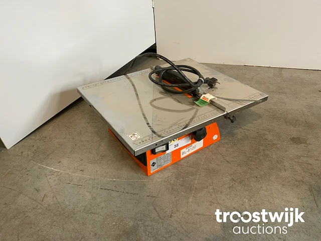 Steenzaagtafel - afbeelding 1 van  1
