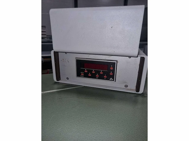 Stegherr - 1995 - fd - deuvelboormachine - afbeelding 5 van  8