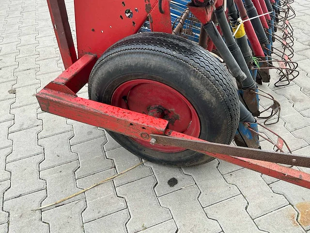 Stegsted sln 30 300 250 zaaimachine - afbeelding 4 van  21