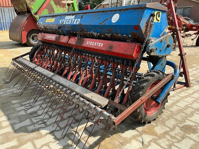 Stegsted zaaimachine - afbeelding 12 van  15