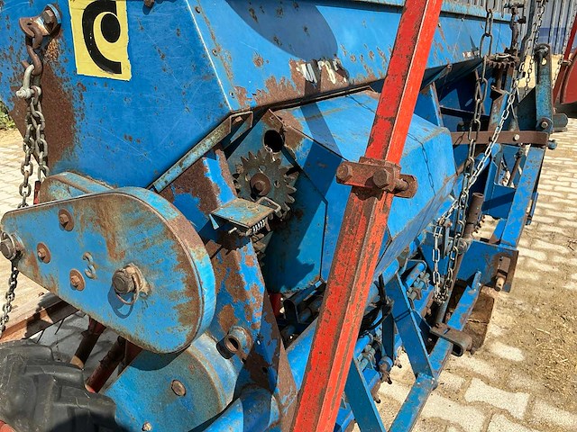 Stegsted zaaimachine - afbeelding 15 van  15