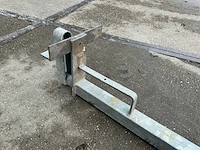 Steiger leuninghouders (circa 30 stuks) - afbeelding 5 van  5