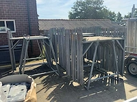 Steiger materiaal - afbeelding 1 van  10