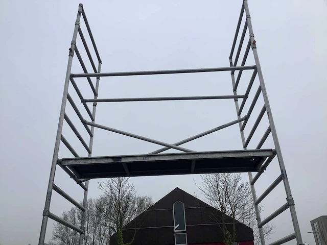Steiger met aanhanger - afbeelding 5 van  7