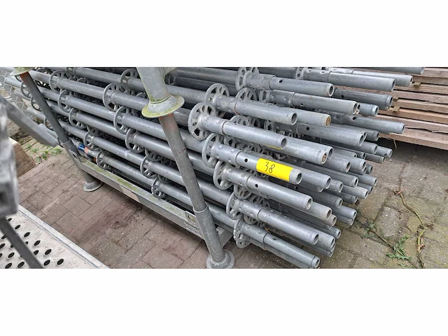 Steiger staander 2000mm (57x) - afbeelding 1 van  1