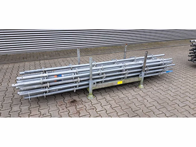 Steiger staander 3000mm (89x) - afbeelding 1 van  4