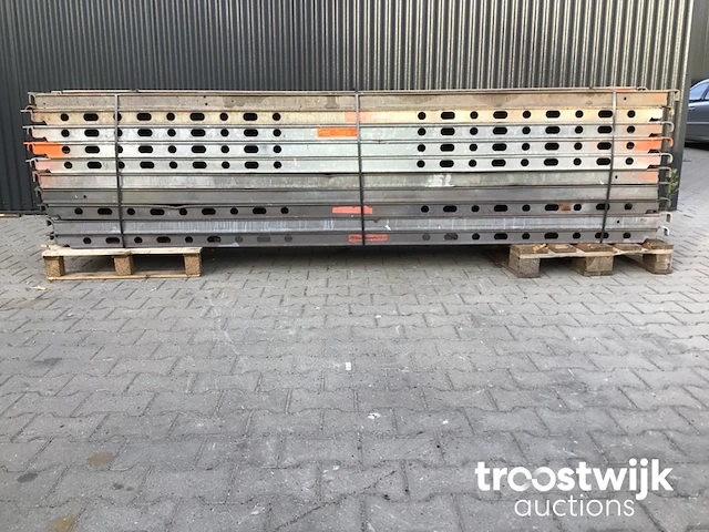 Steiger - afbeelding 3 van  8