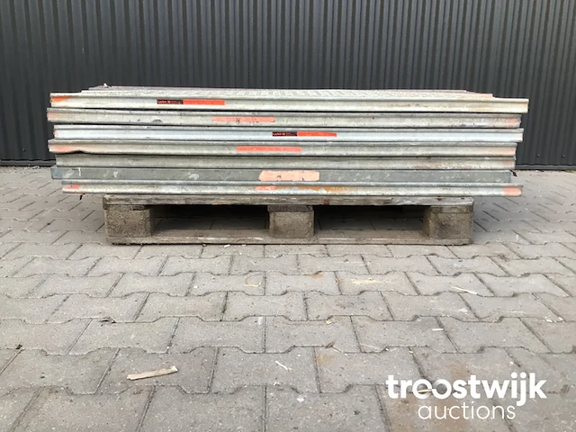 Steiger - afbeelding 3 van  8