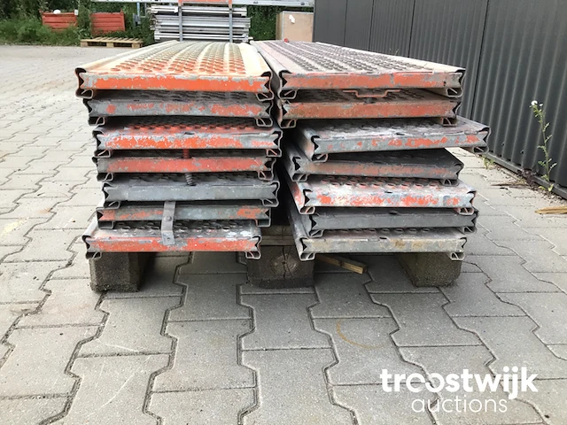 Steiger - afbeelding 7 van  8