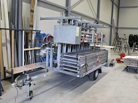 Steigeraanhangwagen peters met complete steiger lsc bestaande uit 6 zijdelen, 5 loopplanken, 2 leuningdelen... - afbeelding 1 van  3