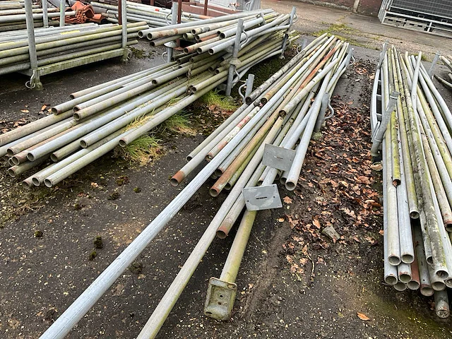 Steigerbuis 6 mtr - ø 48,3 mm - steigers (ca. 25stuks) - afbeelding 4 van  7