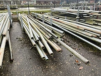 Steigerbuis 6 mtr - ø 48,3 mm - steigers (ca. 30stuks) - afbeelding 1 van  6