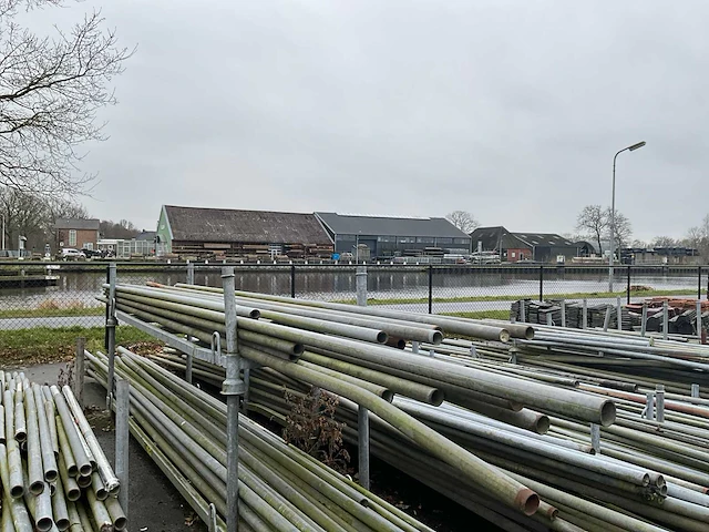 Steigerbuis 6 mtr - ø 48,3 mm - steigers (ca. 40stuks) - afbeelding 3 van  5