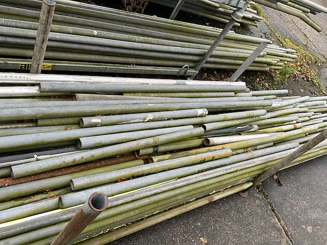 Steigerbuis 6 mtr - ø 48,3 mm - steigers (ca. 80 stuks) - afbeelding 6 van  8