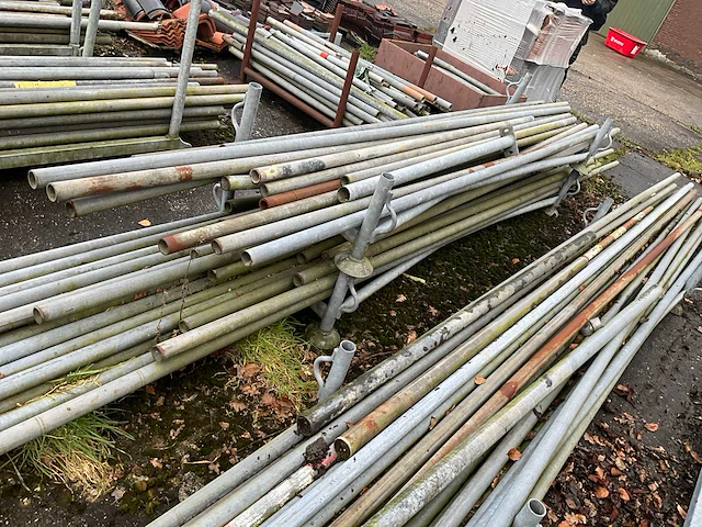 Steigerbuis 6 mtr - ø 48,3 mm - steigers (ca. 80 stuks) - afbeelding 3 van  6