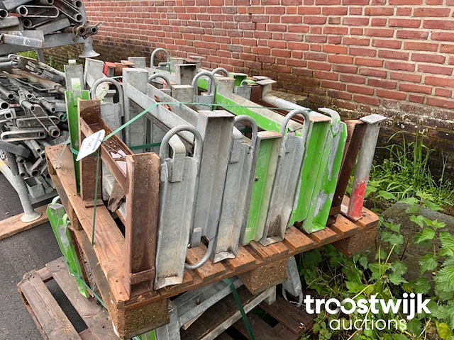 Steigerbuis / profielstaal transportframe - afbeelding 2 van  3