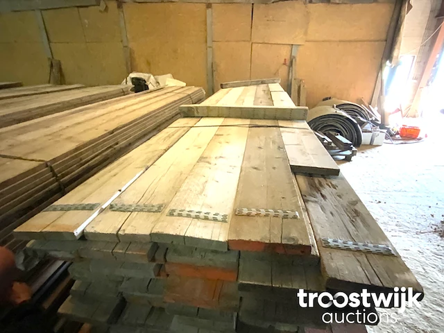 Steigerhout planken - afbeelding 3 van  3