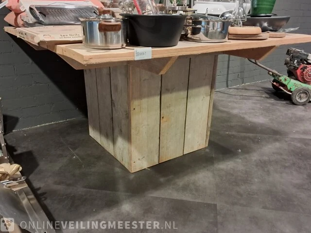 Steigerhouten tafel - afbeelding 1 van  6