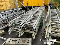 Steigerladders - afbeelding 1 van  4