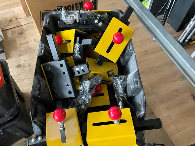 Steigerlift veiligheidsluiting (11x) - afbeelding 3 van  4