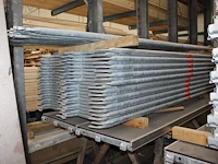 Steigermateriaal layher op zes stapels, twee pallets en in twee draadmanden. let op! exclusief draadmanden. - afbeelding 5 van  8