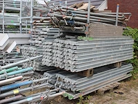 Steigermaterialen rix in 25 stapelbare bokken, 4 bakken en op 2 pallets - afbeelding 5 van  13