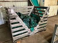 Steigernet in krat - afbeelding 1 van  4