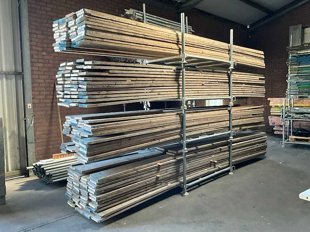 Steigerplank (90x) - afbeelding 1 van  8
