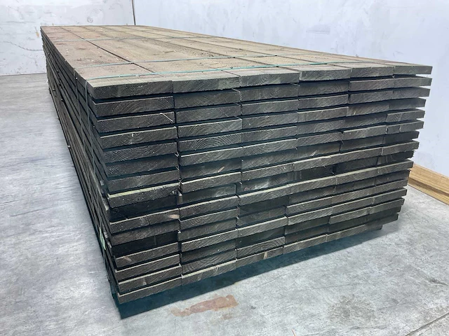 Steigerplank geïmpregneerd vurenhout - 400x19x2,9 cm (96x) - afbeelding 4 van  5