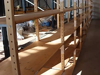 Stelling, hout - 13x staanders van 49x2,7x209cm & 60x liggers van 117x1,8x49cm - afbeelding 1 van  3